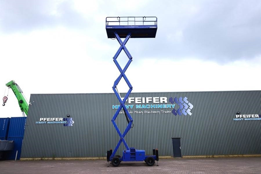 Haulotte H15SXL Diesel, 4x4 Drive, 15m Working Height, 500k - Škarasta podizna platforma: slika Haulotte H15SXL Diesel, 4x4 Drive, 15m Working Height, 500k - Škarasta podizna platforma Haulotte H15SXL Diesel, 4x4 Drive, 15m Working Height, 500k - Škarasta podizna platforma: slika Haulotte H15SXL Diesel, 4x4 Drive, 15m Working Height, 500k - Škarasta podizna platforma