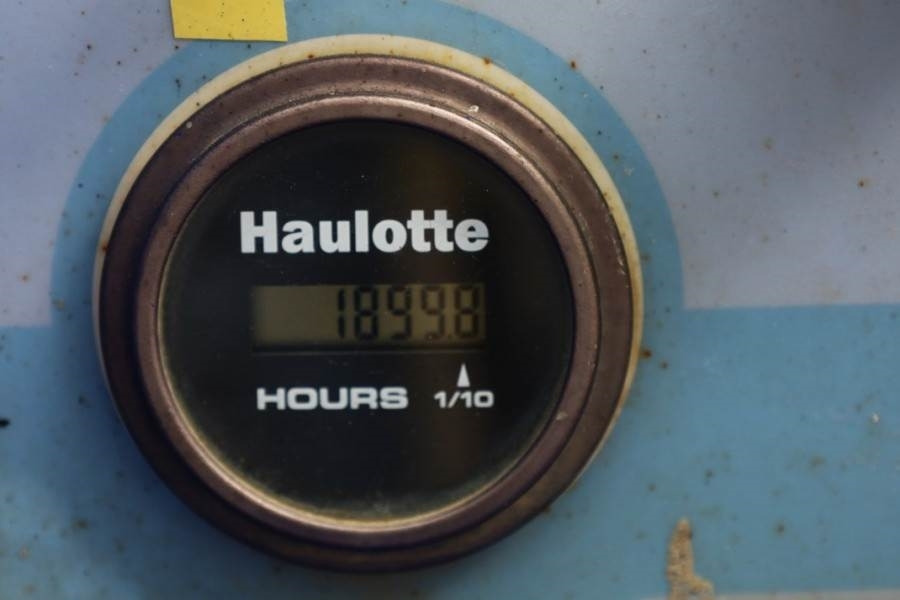 Haulotte H15SXL Diesel, 4x4 Drive, 15m Working Height, 500k - Škarasta podizna platforma: slika Haulotte H15SXL Diesel, 4x4 Drive, 15m Working Height, 500k - Škarasta podizna platforma Haulotte H15SXL Diesel, 4x4 Drive, 15m Working Height, 500k - Škarasta podizna platforma: slika Haulotte H15SXL Diesel, 4x4 Drive, 15m Working Height, 500k - Škarasta podizna platforma