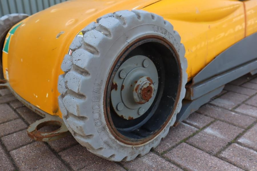 Haulotte STAR 10 As-Is, Electric, 10m Working Height, 3m Re - Zglobni krak: slika Haulotte STAR 10 As-Is, Electric, 10m Working Height, 3m Re - Zglobni krak Haulotte STAR 10 As-Is, Electric, 10m Working Height, 3m Re - Zglobni krak: slika Haulotte STAR 10 As-Is, Electric, 10m Working Height, 3m Re - Zglobni krak