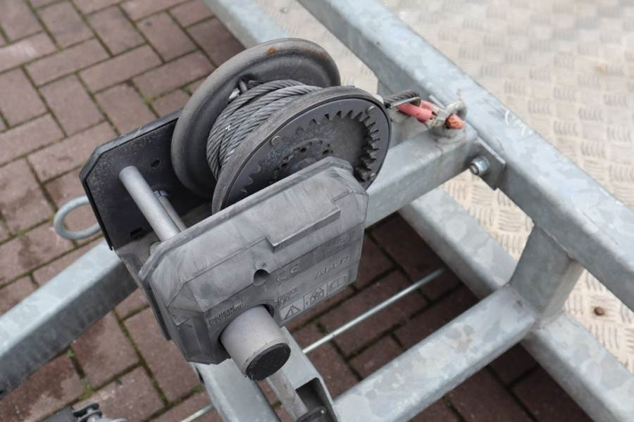 Henra Multi 3500kg Henra Multi 3500 kg loading capacity - Auto prikolica: slika Henra Multi 3500kg Henra Multi 3500 kg loading capacity - Auto prikolica Henra Multi 3500kg Henra Multi 3500 kg loading capacity - Auto prikolica: slika Henra Multi 3500kg Henra Multi 3500 kg loading capacity - Auto prikolica