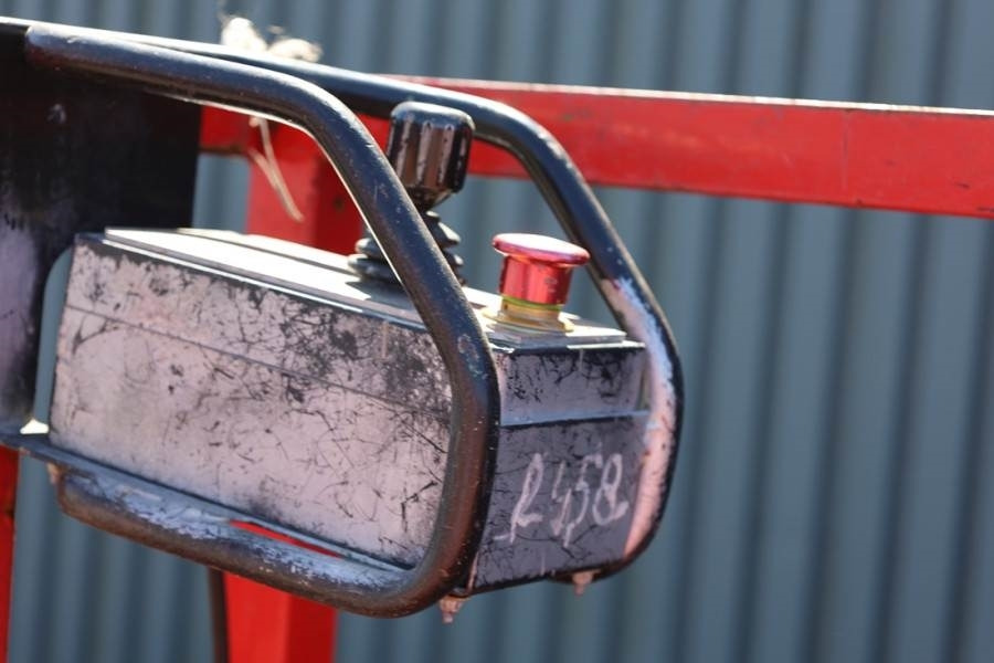 Holland Lift Ecostar HL-11812 Electric, 14m Working Height, 300 - Škarasta podizna platforma: slika Holland Lift Ecostar HL-11812 Electric, 14m Working Height, 300 - Škarasta podizna platforma Holland Lift Ecostar HL-11812 Electric, 14m Working Height, 300 - Škarasta podizna platforma: slika Holland Lift Ecostar HL-11812 Electric, 14m Working Height, 300 - Škarasta podizna platforma