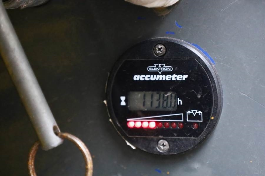 Holland Lift Ecostar HL-11812 Electric, 14m Working Height, 300 - Škarasta podizna platforma: slika Holland Lift Ecostar HL-11812 Electric, 14m Working Height, 300 - Škarasta podizna platforma Holland Lift Ecostar HL-11812 Electric, 14m Working Height, 300 - Škarasta podizna platforma: slika Holland Lift Ecostar HL-11812 Electric, 14m Working Height, 300 - Škarasta podizna platforma