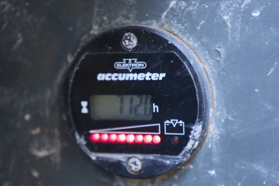 Holland Lift Ecostar HL-11812 Electric, 14m Working Height, 300 - Škarasta podizna platforma: slika Holland Lift Ecostar HL-11812 Electric, 14m Working Height, 300 - Škarasta podizna platforma Holland Lift Ecostar HL-11812 Electric, 14m Working Height, 300 - Škarasta podizna platforma: slika Holland Lift Ecostar HL-11812 Electric, 14m Working Height, 300 - Škarasta podizna platforma