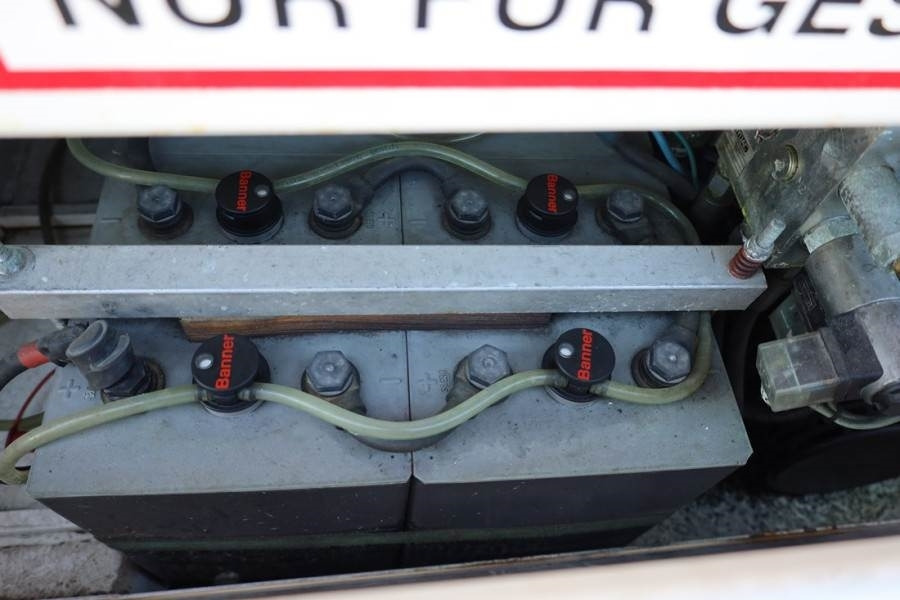 Holland Lift Ecostar HL-11812 Electric, 14m Working Height, 300 - Škarasta podizna platforma: slika Holland Lift Ecostar HL-11812 Electric, 14m Working Height, 300 - Škarasta podizna platforma Holland Lift Ecostar HL-11812 Electric, 14m Working Height, 300 - Škarasta podizna platforma: slika Holland Lift Ecostar HL-11812 Electric, 14m Working Height, 300 - Škarasta podizna platforma