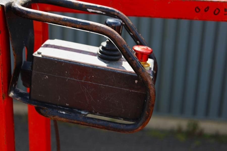 Holland Lift Ecostar HL-11812 Electric, 14m Working Height, 300 - Škarasta podizna platforma: slika Holland Lift Ecostar HL-11812 Electric, 14m Working Height, 300 - Škarasta podizna platforma Holland Lift Ecostar HL-11812 Electric, 14m Working Height, 300 - Škarasta podizna platforma: slika Holland Lift Ecostar HL-11812 Electric, 14m Working Height, 300 - Škarasta podizna platforma