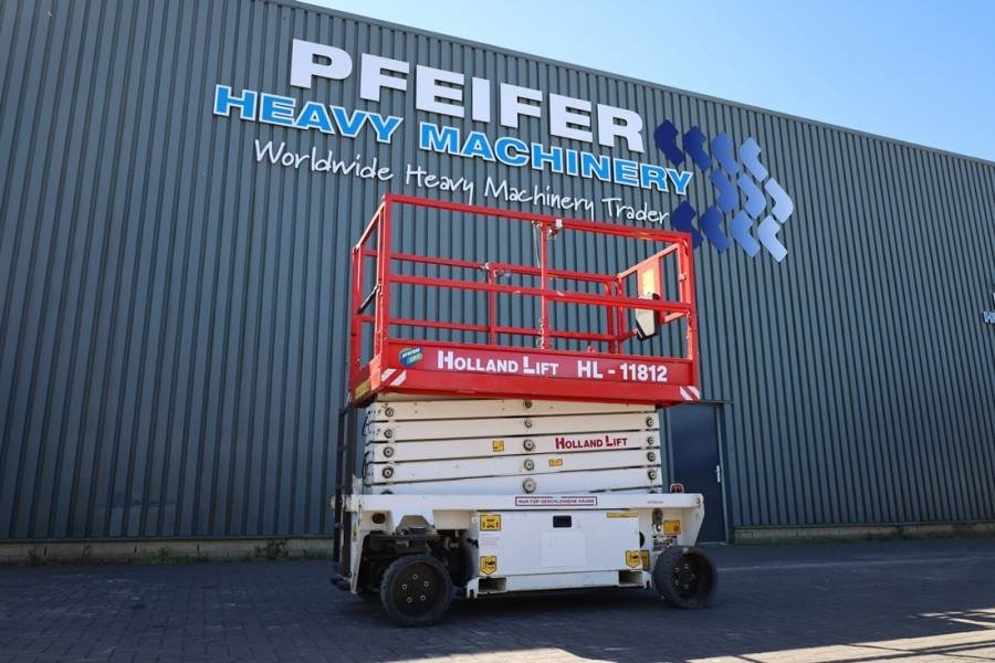 Holland Lift Ecostar HL-11812 Electric, 14m Working Height, 300 - Škarasta podizna platforma: slika Holland Lift Ecostar HL-11812 Electric, 14m Working Height, 300 - Škarasta podizna platforma Holland Lift Ecostar HL-11812 Electric, 14m Working Height, 300 - Škarasta podizna platforma: slika Holland Lift Ecostar HL-11812 Electric, 14m Working Height, 300 - Škarasta podizna platforma
