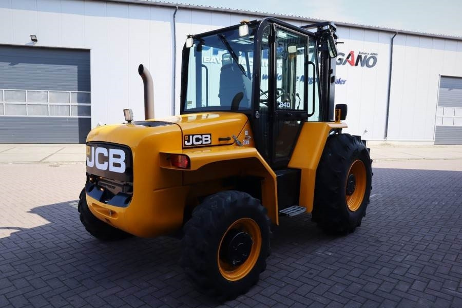JCB 940-4 T4 Valid inspection, *Guarantee! Diesel, 4x4  - Viličar za teške terene: slika JCB 940-4 T4 Valid inspection, *Guarantee! Diesel, 4x4  - Viličar za teške terene JCB 940-4 T4 Valid inspection, *Guarantee! Diesel, 4x4  - Viličar za teške terene: slika JCB 940-4 T4 Valid inspection, *Guarantee! Diesel, 4x4  - Viličar za teške terene
