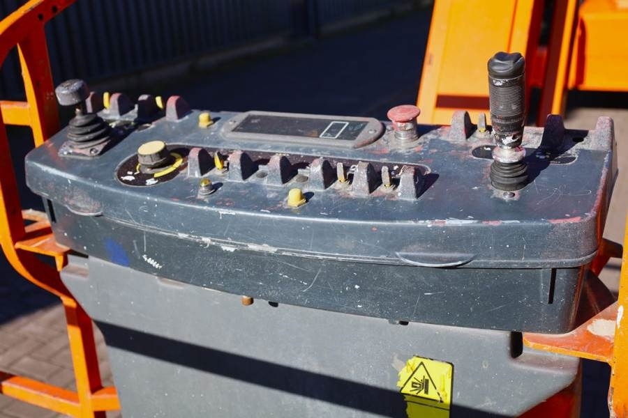 JLG 660SJ Diesel, 4x4 Drive, 22,3m Working Height, 17. - Teleskopski krak: slika JLG 660SJ Diesel, 4x4 Drive, 22,3m Working Height, 17. - Teleskopski krak JLG 660SJ Diesel, 4x4 Drive, 22,3m Working Height, 17. - Teleskopski krak: slika JLG 660SJ Diesel, 4x4 Drive, 22,3m Working Height, 17. - Teleskopski krak