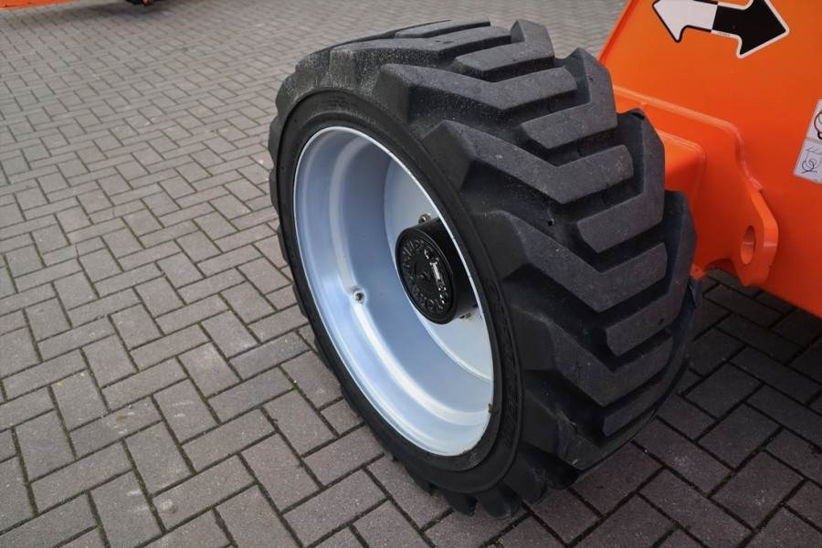 JLG 660SJ Valid Inspection, *Guarantee! Diesel, 4x4 Dr - Teleskopski krak: slika JLG 660SJ Valid Inspection, *Guarantee! Diesel, 4x4 Dr - Teleskopski krak JLG 660SJ Valid Inspection, *Guarantee! Diesel, 4x4 Dr - Teleskopski krak: slika JLG 660SJ Valid Inspection, *Guarantee! Diesel, 4x4 Dr - Teleskopski krak