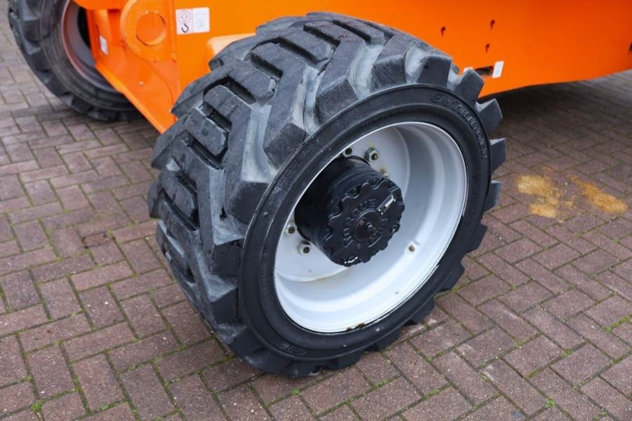JLG 860SJ Valid Inspection, Diesel, 4x4 Drive, 28.2m W - Teleskopski krak: slika JLG 860SJ Valid Inspection, Diesel, 4x4 Drive, 28.2m W - Teleskopski krak JLG 860SJ Valid Inspection, Diesel, 4x4 Drive, 28.2m W - Teleskopski krak: slika JLG 860SJ Valid Inspection, Diesel, 4x4 Drive, 28.2m W - Teleskopski krak