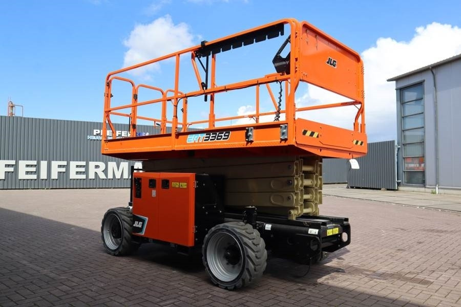 JLG ERT3369 Unused, Diesel, 12m Working Height, 454kg - Škarasta podizna platforma: slika JLG ERT3369 Unused, Diesel, 12m Working Height, 454kg - Škarasta podizna platforma JLG ERT3369 Unused, Diesel, 12m Working Height, 454kg - Škarasta podizna platforma: slika JLG ERT3369 Unused, Diesel, 12m Working Height, 454kg - Škarasta podizna platforma