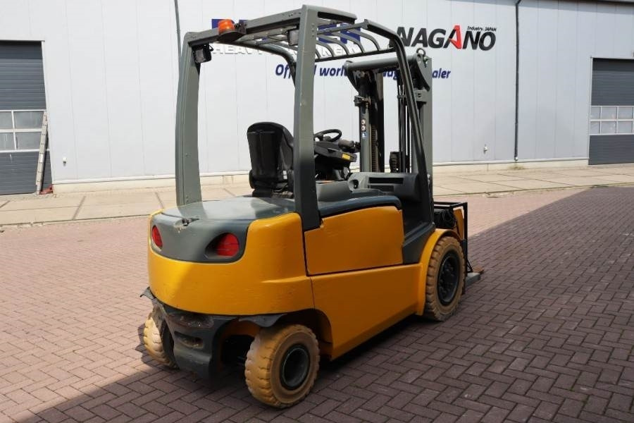 Jungheinrich EFG535 Electric, Lifting Height 4700mm, Freelift 1 - Diesel viličar: slika Jungheinrich EFG535 Electric, Lifting Height 4700mm, Freelift 1 - Diesel viličar Jungheinrich EFG535 Electric, Lifting Height 4700mm, Freelift 1 - Diesel viličar: slika Jungheinrich EFG535 Electric, Lifting Height 4700mm, Freelift 1 - Diesel viličar
