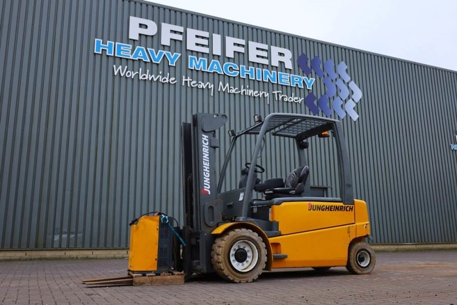 Jungheinrich EFG550 Electric, 5000kg Capacity, Lifting Height 3 - Diesel viličar: slika Jungheinrich EFG550 Electric, 5000kg Capacity, Lifting Height 3 - Diesel viličar Jungheinrich EFG550 Electric, 5000kg Capacity, Lifting Height 3 - Diesel viličar: slika Jungheinrich EFG550 Electric, 5000kg Capacity, Lifting Height 3 - Diesel viličar