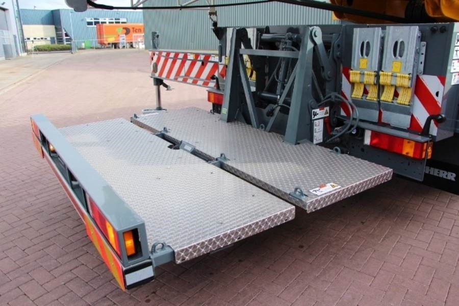 Liebherr MK88 Plus Valid Inspection, 45 m Flight, 8t Cap, P - Toranjska dizalica: slika Liebherr MK88 Plus Valid Inspection, 45 m Flight, 8t Cap, P - Toranjska dizalica Liebherr MK88 Plus Valid Inspection, 45 m Flight, 8t Cap, P - Toranjska dizalica: slika Liebherr MK88 Plus Valid Inspection, 45 m Flight, 8t Cap, P - Toranjska dizalica