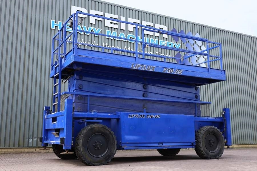 Liftlux SL210-25 D4WD S/P Diesel, Hydraulic Deck Extension - Škarasta podizna platforma: slika Liftlux SL210-25 D4WD S/P Diesel, Hydraulic Deck Extension - Škarasta podizna platforma Liftlux SL210-25 D4WD S/P Diesel, Hydraulic Deck Extension - Škarasta podizna platforma: slika Liftlux SL210-25 D4WD S/P Diesel, Hydraulic Deck Extension - Škarasta podizna platforma