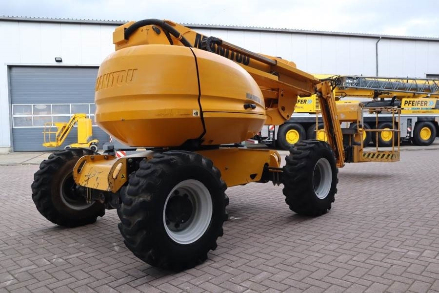 Manitou 160ATJ Diesel, 4x4x4 Drive, 16m Working Height, 8. - Zglobni krak: slika Manitou 160ATJ Diesel, 4x4x4 Drive, 16m Working Height, 8. - Zglobni krak Manitou 160ATJ Diesel, 4x4x4 Drive, 16m Working Height, 8. - Zglobni krak: slika Manitou 160ATJ Diesel, 4x4x4 Drive, 16m Working Height, 8. - Zglobni krak