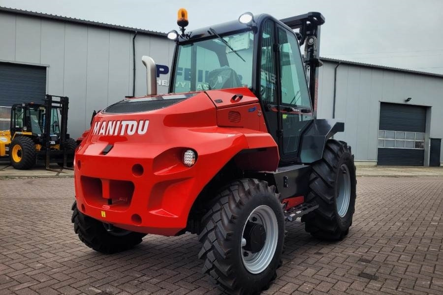 Manitou M30-4 Valid inspection, *Guarantee, Diesel, 4x4 Dr - Viličar za teške terene: slika Manitou M30-4 Valid inspection, *Guarantee, Diesel, 4x4 Dr - Viličar za teške terene Manitou M30-4 Valid inspection, *Guarantee, Diesel, 4x4 Dr - Viličar za teške terene: slika Manitou M30-4 Valid inspection, *Guarantee, Diesel, 4x4 Dr - Viličar za teške terene