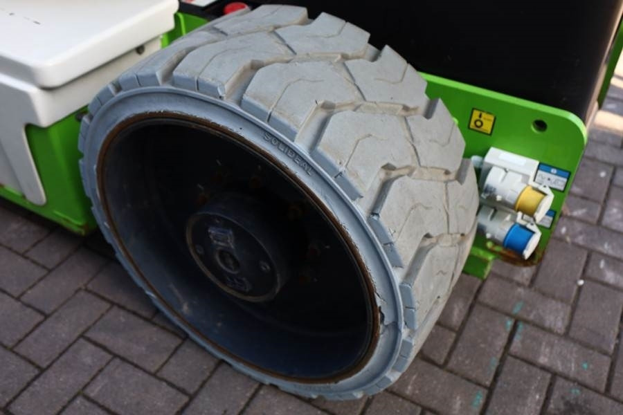 Zglobni krak Niftylift HR17N HYBRID MK3 Hybrid Battery & Diesel, 17m Work: slika Zglobni krak Niftylift HR17N HYBRID MK3 Hybrid Battery & Diesel, 17m Work