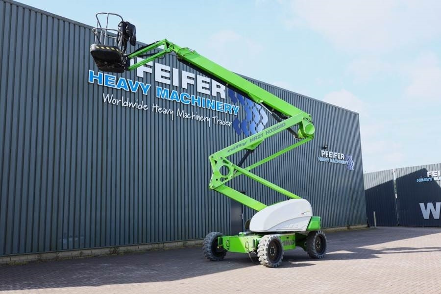 Niftylift HR21 HYBRID Hybrid, 4x4 Drive, 21m Working Height, - Zglobni krak: slika Niftylift HR21 HYBRID Hybrid, 4x4 Drive, 21m Working Height, - Zglobni krak Niftylift HR21 HYBRID Hybrid, 4x4 Drive, 21m Working Height, - Zglobni krak: slika Niftylift HR21 HYBRID Hybrid, 4x4 Drive, 21m Working Height, - Zglobni krak