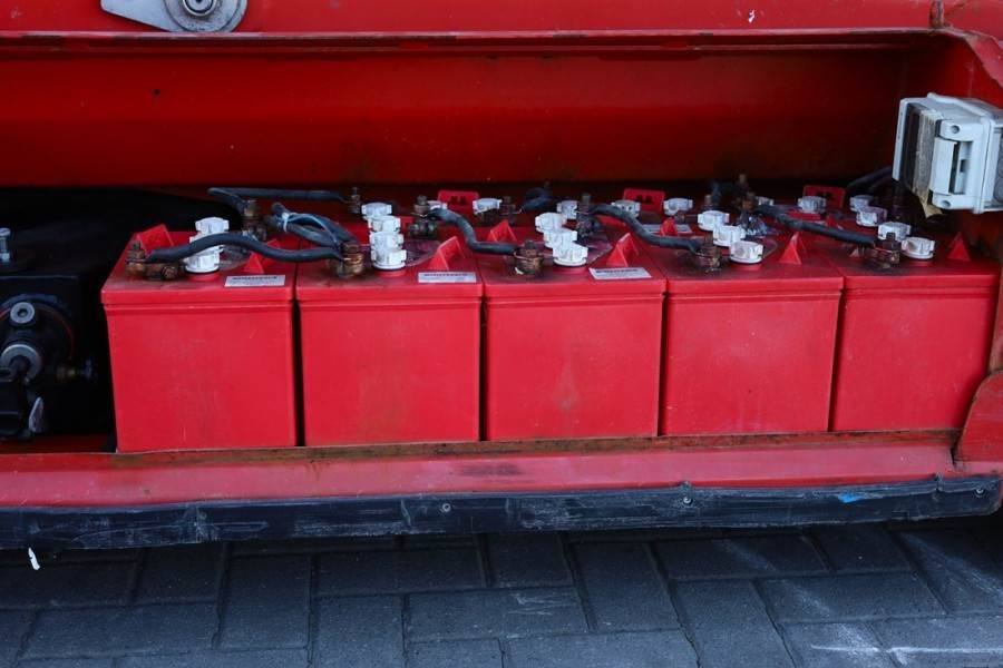 PB LIFT S171-16E Electric, 17.3m Working Height, 400k - Škarasta podizna platforma: slika PB LIFT S171-16E Electric, 17.3m Working Height, 400k - Škarasta podizna platforma PB LIFT S171-16E Electric, 17.3m Working Height, 400k - Škarasta podizna platforma: slika PB LIFT S171-16E Electric, 17.3m Working Height, 400k - Škarasta podizna platforma