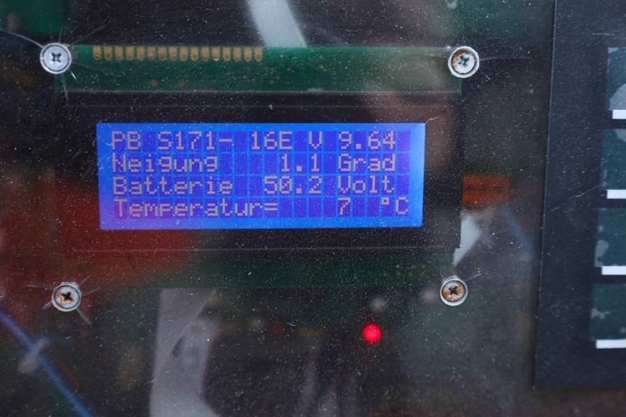 Škarasta podizna platforma PB LIFT S171-16E Electric, 17.3m Working Height, 400k: slika Škarasta podizna platforma PB LIFT S171-16E Electric, 17.3m Working Height, 400k Škarasta podizna platforma PB LIFT S171-16E Electric, 17.3m Working Height, 400k: slika Škarasta podizna platforma PB LIFT S171-16E Electric, 17.3m Working Height, 400k