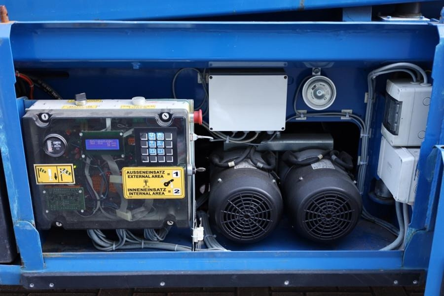 PB LIFT S225-12ES Electric, 22.5m Working Height, 450 - Škarasta podizna platforma: slika PB LIFT S225-12ES Electric, 22.5m Working Height, 450 - Škarasta podizna platforma PB LIFT S225-12ES Electric, 22.5m Working Height, 450 - Škarasta podizna platforma: slika PB LIFT S225-12ES Electric, 22.5m Working Height, 450 - Škarasta podizna platforma