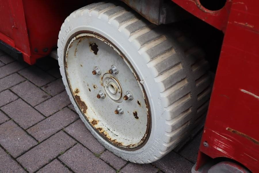 Škarasta podizna platforma PB LIFT S225-12ES Electric, 4x2 Drive, 22.5m Working: slika Škarasta podizna platforma PB LIFT S225-12ES Electric, 4x2 Drive, 22.5m Working Škarasta podizna platforma PB LIFT S225-12ES Electric, 4x2 Drive, 22.5m Working: slika Škarasta podizna platforma PB LIFT S225-12ES Electric, 4x2 Drive, 22.5m Working