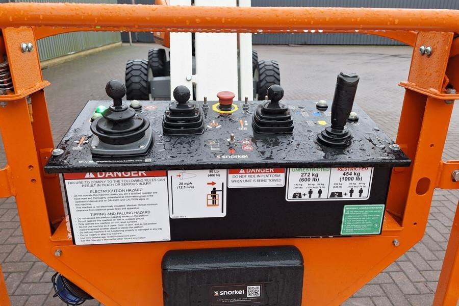 Snorkel 660SJ Valid Inspection, *Guarantee! CE, Diesel, 4x - Teleskopski krak: slika Snorkel 660SJ Valid Inspection, *Guarantee! CE, Diesel, 4x - Teleskopski krak Snorkel 660SJ Valid Inspection, *Guarantee! CE, Diesel, 4x - Teleskopski krak: slika Snorkel 660SJ Valid Inspection, *Guarantee! CE, Diesel, 4x - Teleskopski krak