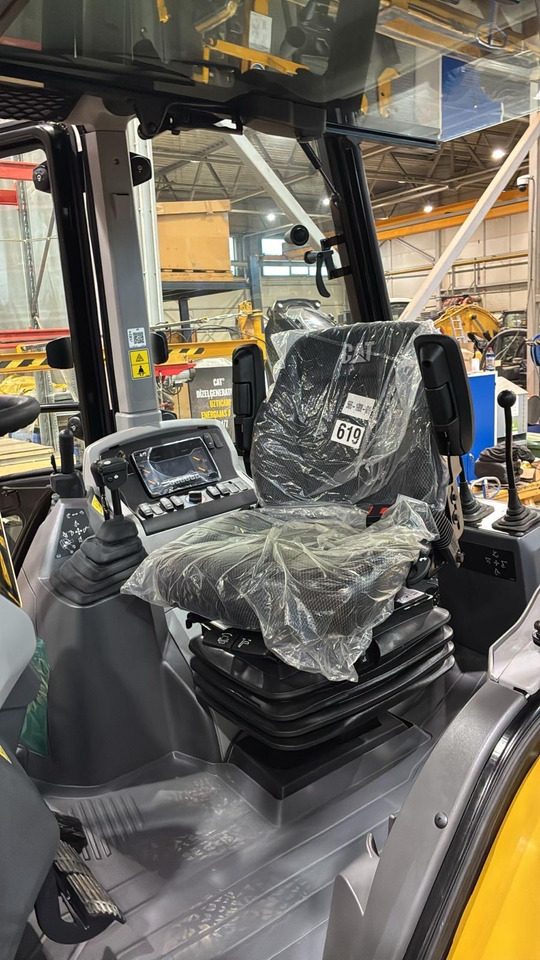 CATERPILLAR 434 - Rovokopač-utovarivač: slika CATERPILLAR 434 - Rovokopač-utovarivač CATERPILLAR 434 - Rovokopač-utovarivač: slika CATERPILLAR 434 - Rovokopač-utovarivač