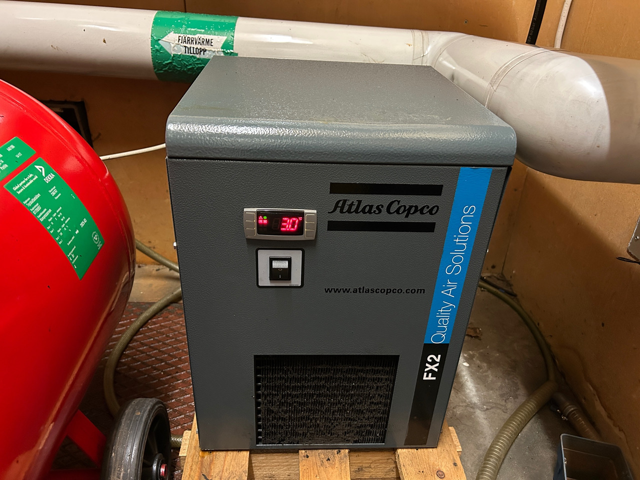 Atlas Copco FX 2 - Zračni kompresor: slika Atlas Copco FX 2 - Zračni kompresor Atlas Copco FX 2 - Zračni kompresor: slika Atlas Copco FX 2 - Zračni kompresor