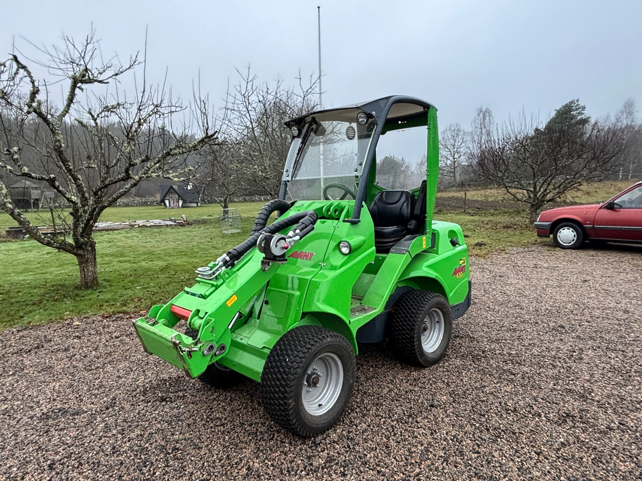 Avant M630EZMTT - Utovarivač na kotačima: slika Avant M630EZMTT - Utovarivač na kotačima Avant M630EZMTT - Utovarivač na kotačima: slika Avant M630EZMTT - Utovarivač na kotačima