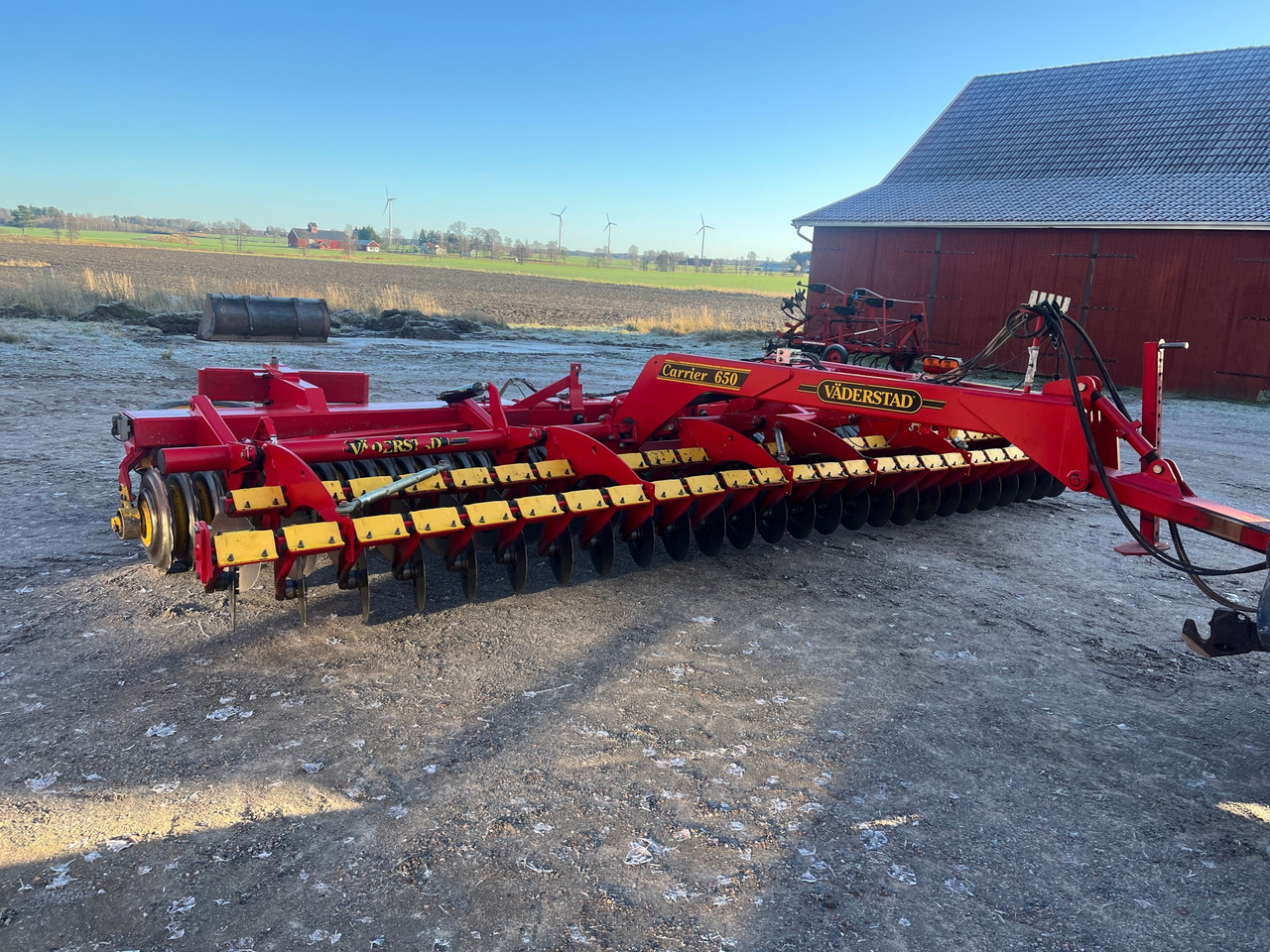 Carrier 650 - Oprema za obradu tla: slika Carrier 650 - Oprema za obradu tla Carrier 650 - Oprema za obradu tla: slika Carrier 650 - Oprema za obradu tla