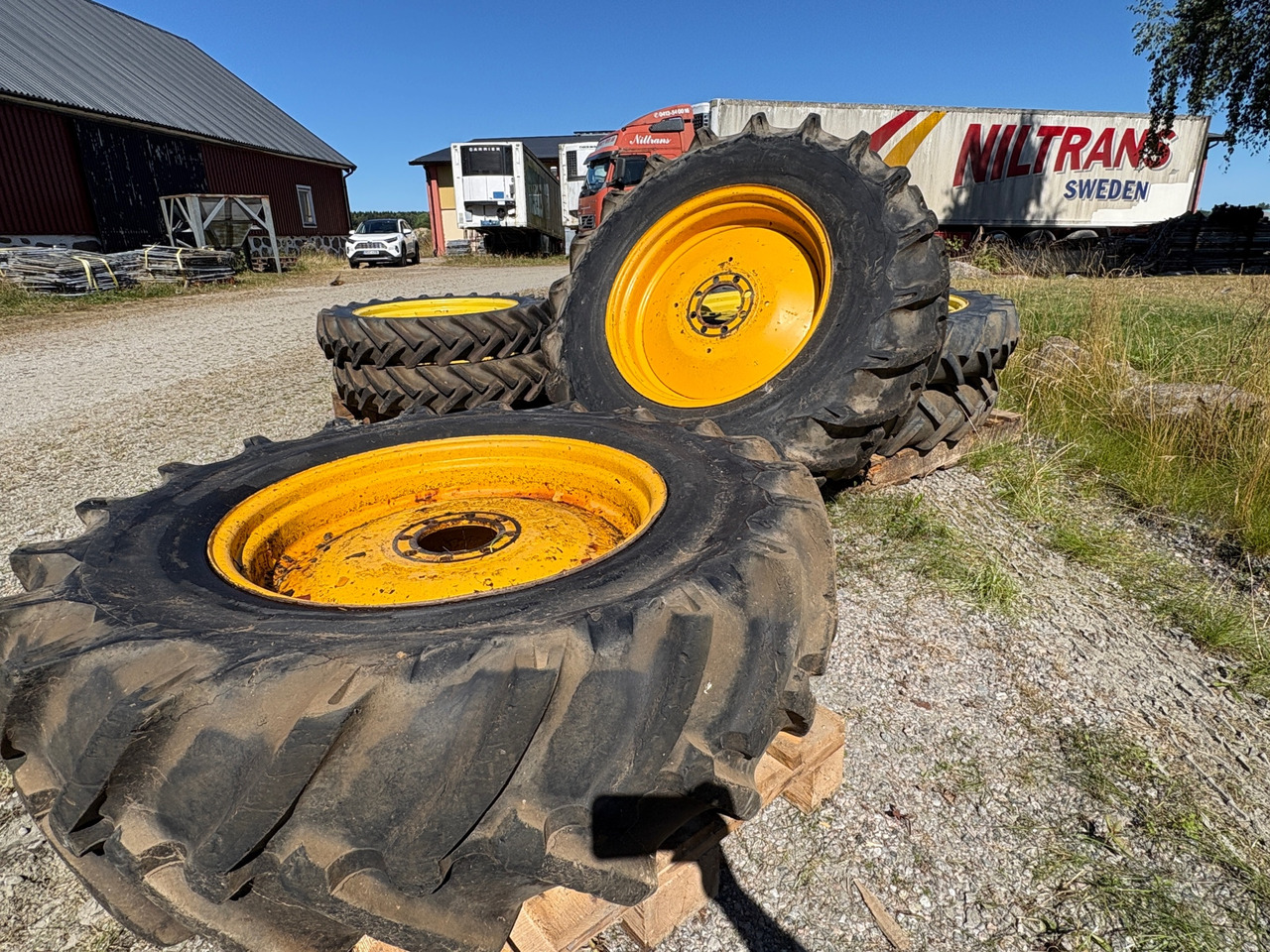 Goodyear - Guma za Poljoprivredni strojevi: slika Goodyear - Guma za Poljoprivredni strojevi Goodyear - Guma za Poljoprivredni strojevi: slika Goodyear - Guma za Poljoprivredni strojevi