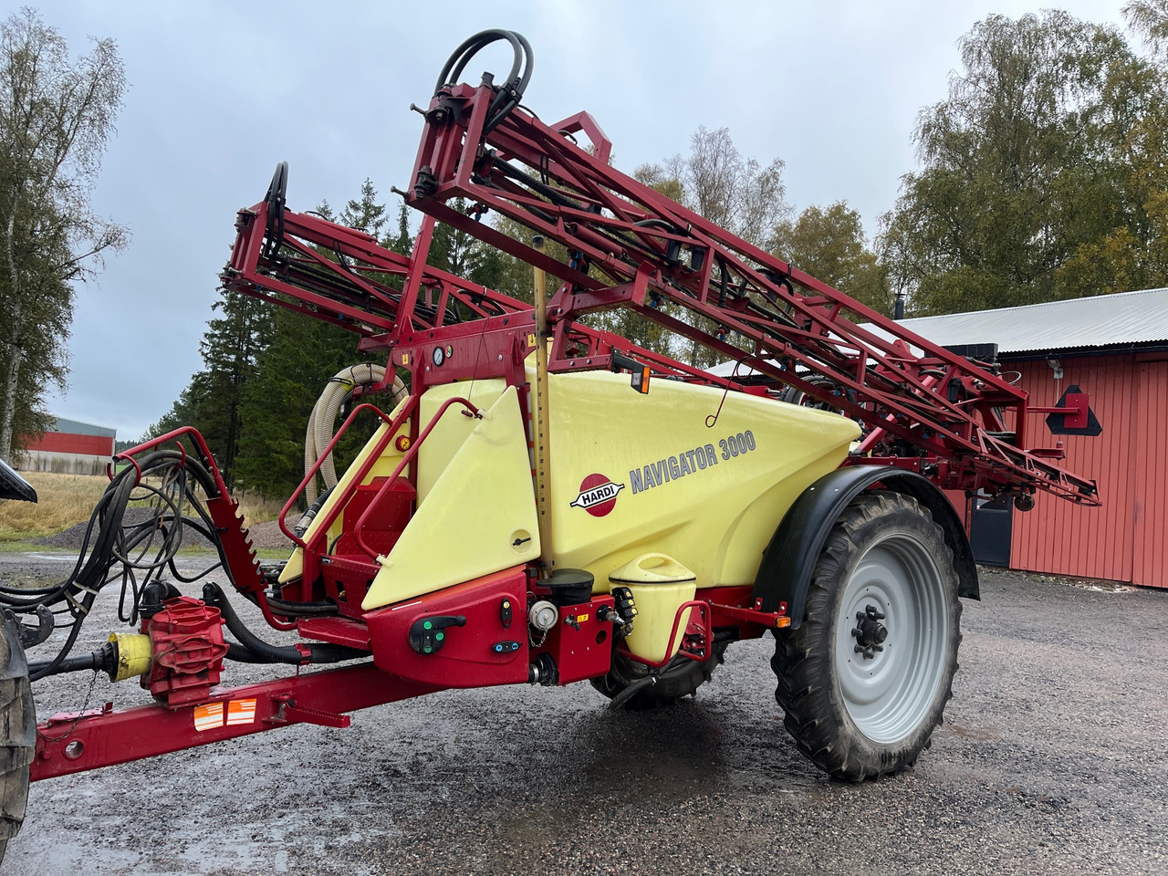 Hardi International Navigator 3000 - Prskalica: slika Hardi International Navigator 3000 - Prskalica Hardi International Navigator 3000 - Prskalica: slika Hardi International Navigator 3000 - Prskalica