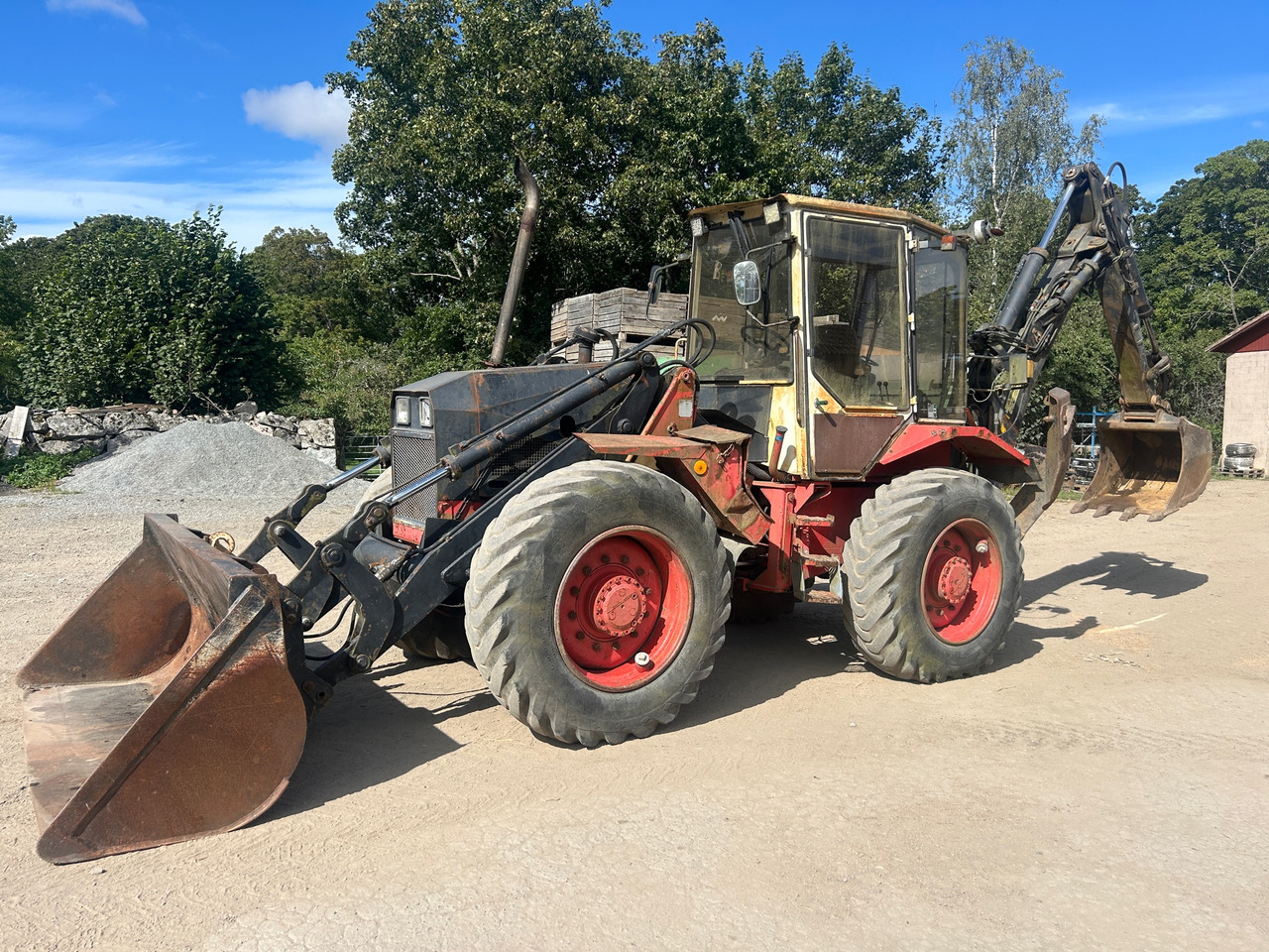 Huddig 760 - Rovokopač-utovarivač: slika Huddig 760 - Rovokopač-utovarivač Huddig 760 - Rovokopač-utovarivač: slika Huddig 760 - Rovokopač-utovarivač