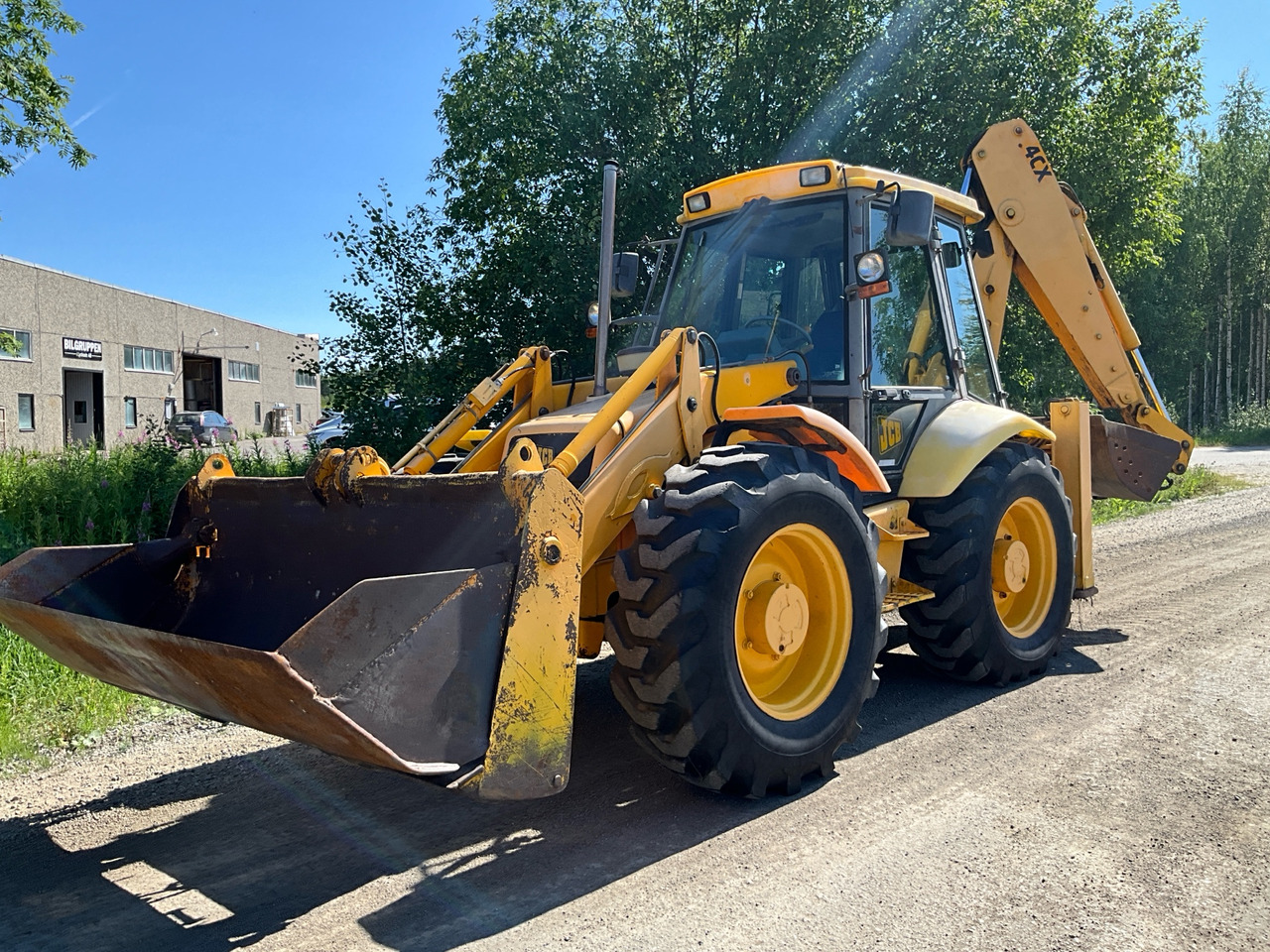 JCB 4CX - Rovokopač-utovarivač: slika JCB 4CX - Rovokopač-utovarivač JCB 4CX - Rovokopač-utovarivač: slika JCB 4CX - Rovokopač-utovarivač