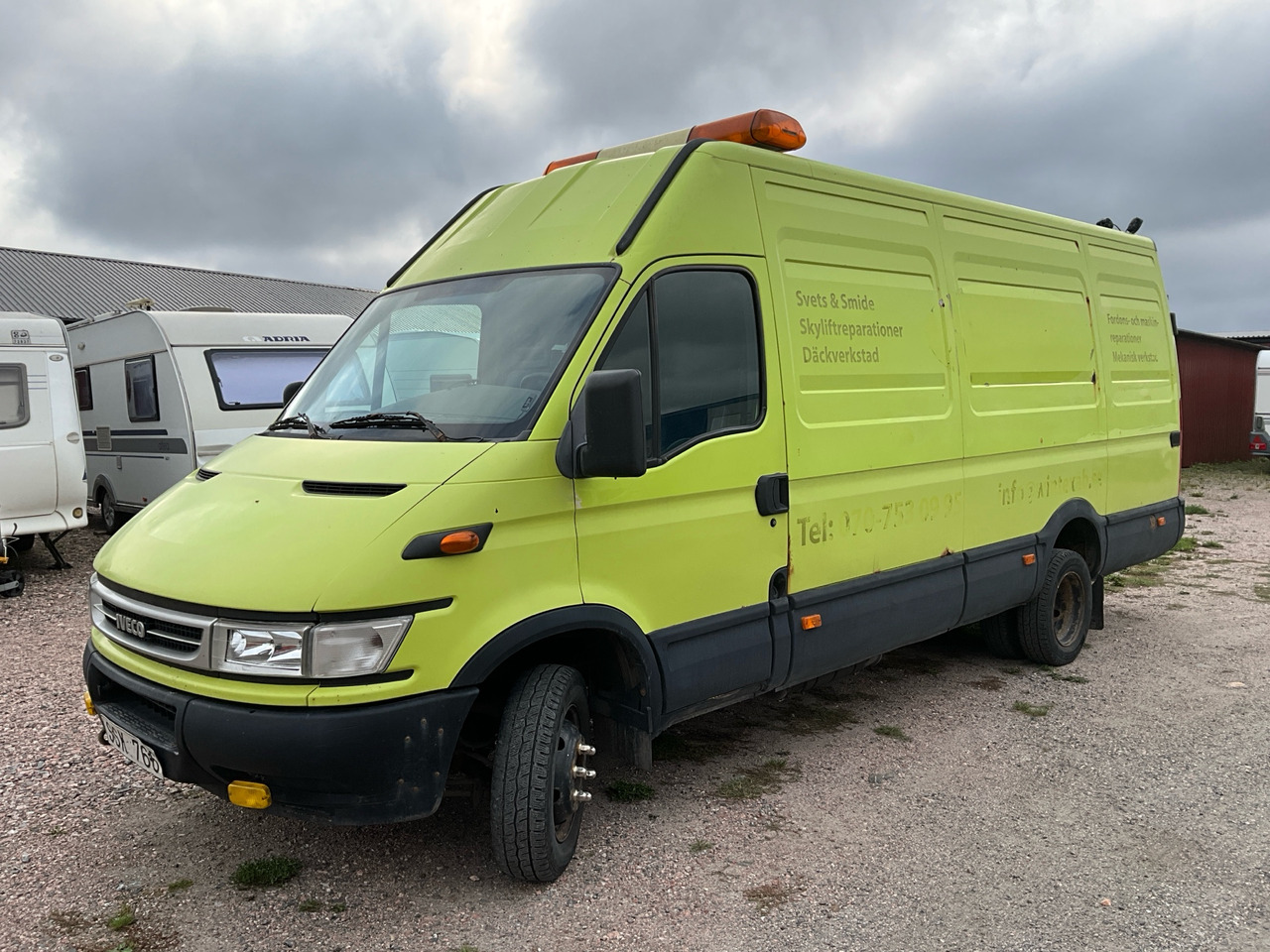 Iveco Daily 50C13 2,8 unijet - Kamion: slika Iveco Daily 50C13 2,8 unijet - Kamion Iveco Daily 50C13 2,8 unijet - Kamion: slika Iveco Daily 50C13 2,8 unijet - Kamion