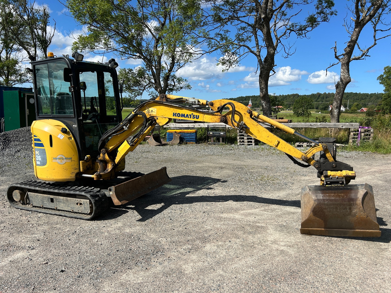 Komatsu PC26MR-3 - Bager: slika Komatsu PC26MR-3 - Bager Komatsu PC26MR-3 - Bager: slika Komatsu PC26MR-3 - Bager
