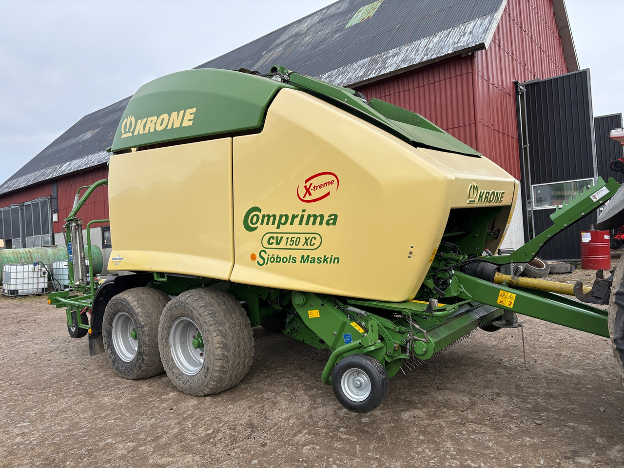 Krone Comprima CV 150 XC - Rolo balirka: slika Krone Comprima CV 150 XC - Rolo balirka Krone Comprima CV 150 XC - Rolo balirka: slika Krone Comprima CV 150 XC - Rolo balirka