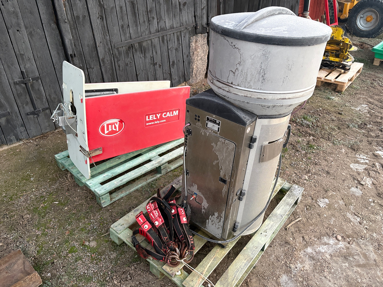 Lely Calm - Oprema za stoku: slika Lely Calm - Oprema za stoku Lely Calm - Oprema za stoku: slika Lely Calm - Oprema za stoku