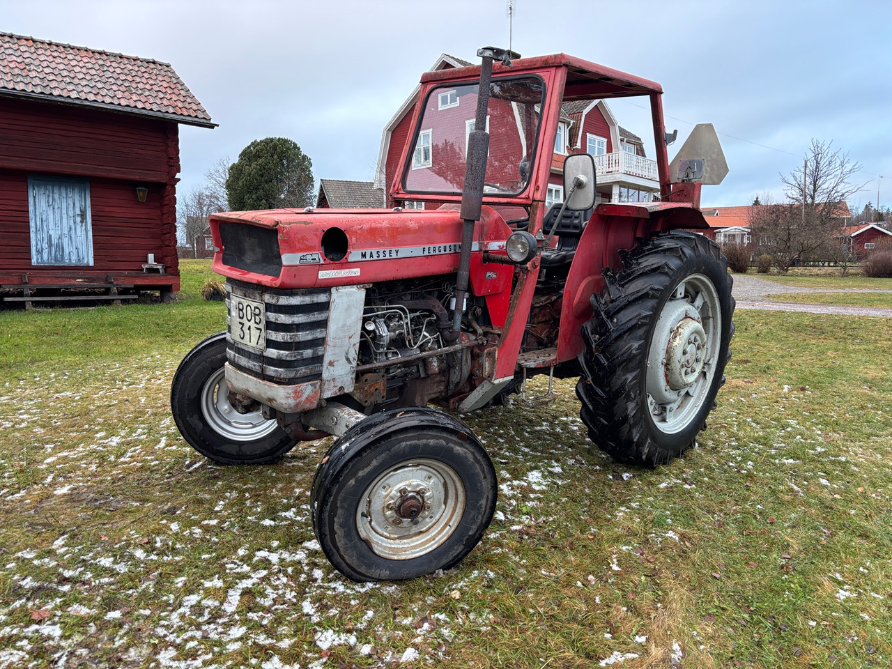 Massey Ferguson 165 - Traktor: slika Massey Ferguson 165 - Traktor Massey Ferguson 165 - Traktor: slika Massey Ferguson 165 - Traktor