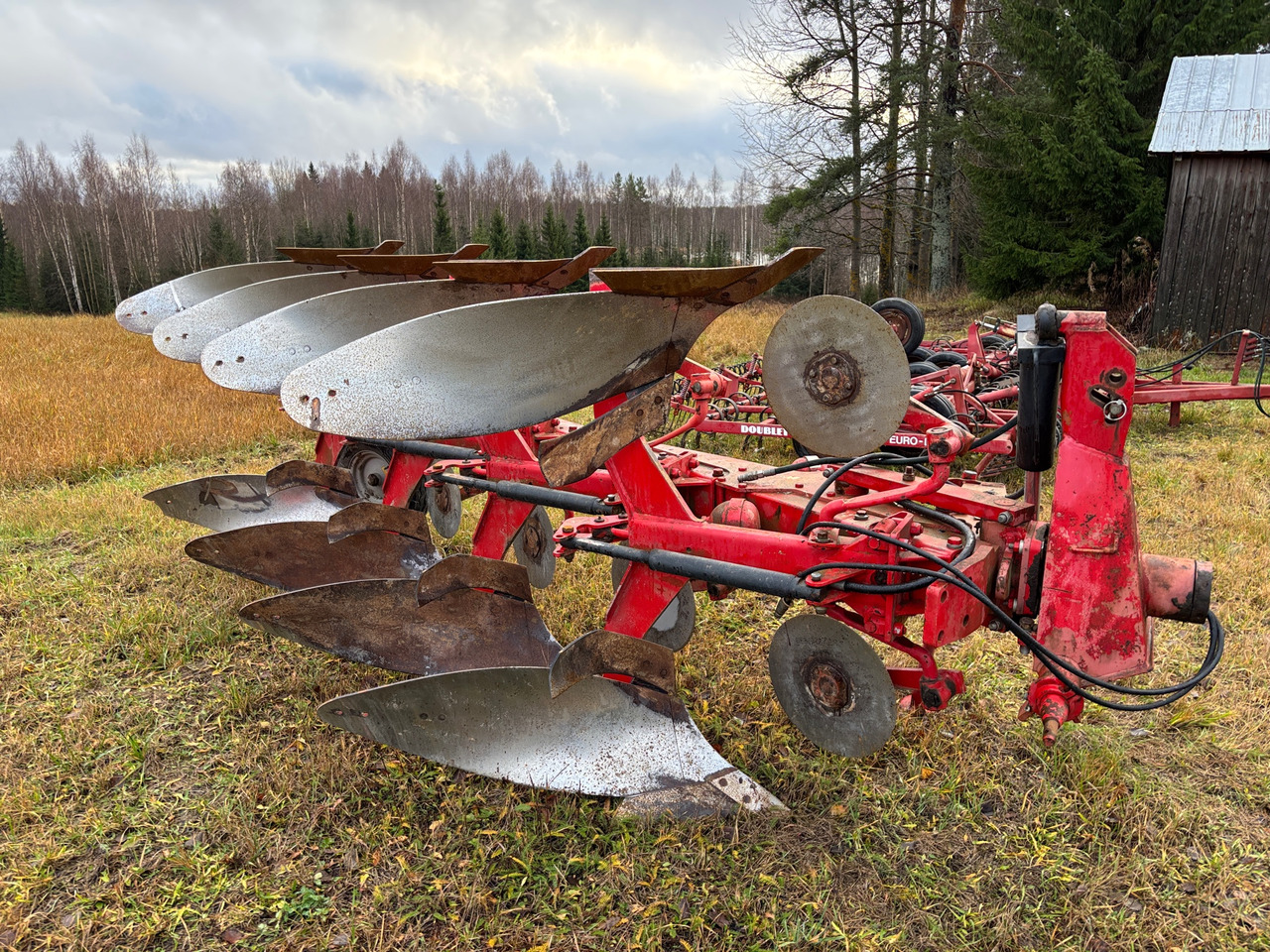 Massey Ferguson MF 715-4AX - Plug: slika Massey Ferguson MF 715-4AX - Plug Massey Ferguson MF 715-4AX - Plug: slika Massey Ferguson MF 715-4AX - Plug