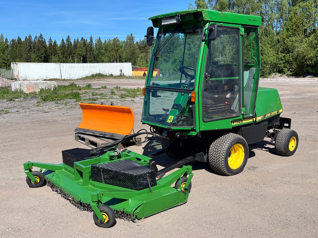 John Deere F1145 - Namjenska/ Posebna vozila: slika John Deere F1145 - Namjenska/ Posebna vozila John Deere F1145 - Namjenska/ Posebna vozila: slika John Deere F1145 - Namjenska/ Posebna vozila