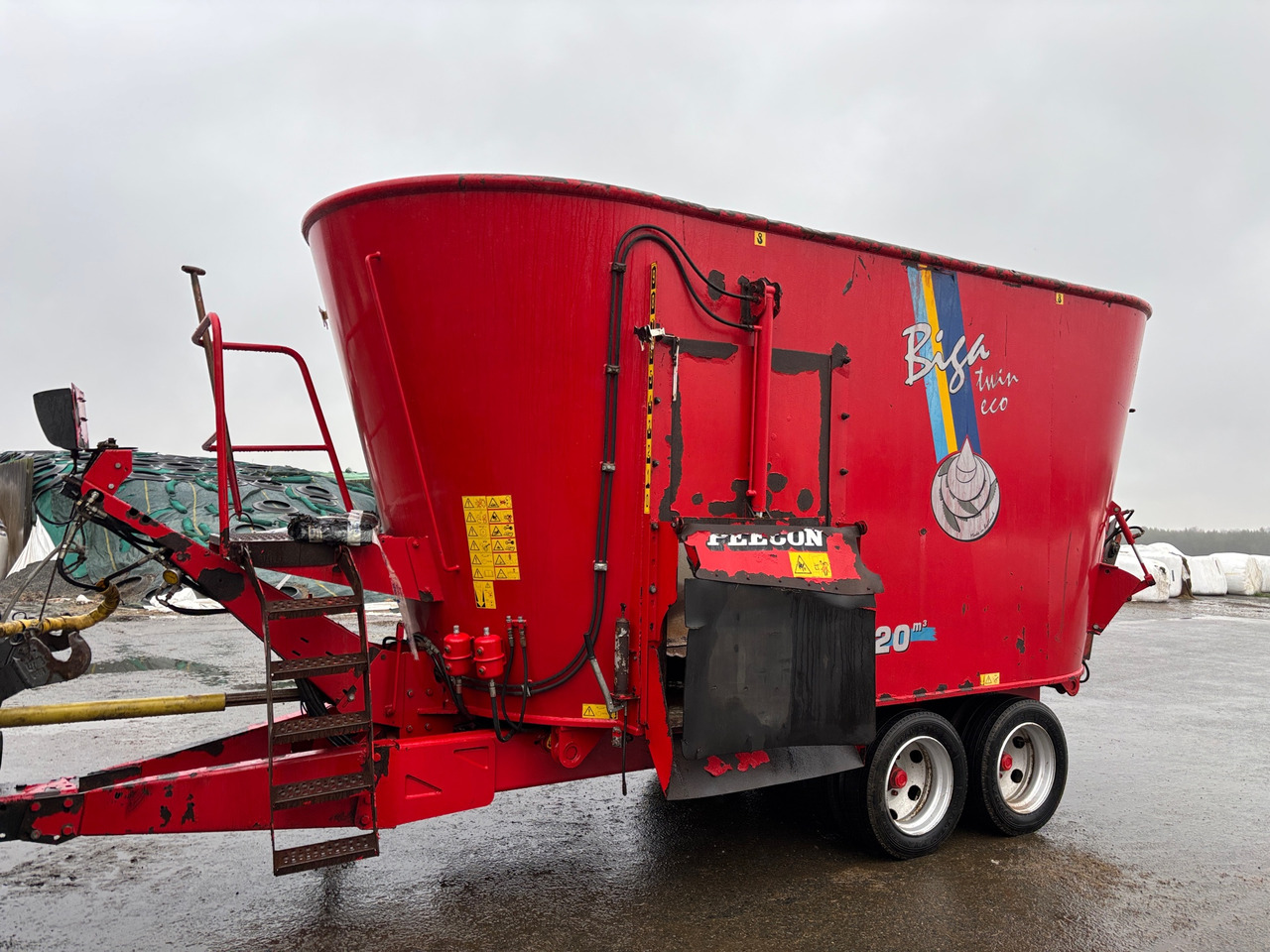 Peecon VME 200 - Poljoprivredni strojevi: slika Peecon VME 200 - Poljoprivredni strojevi Peecon VME 200 - Poljoprivredni strojevi: slika Peecon VME 200 - Poljoprivredni strojevi