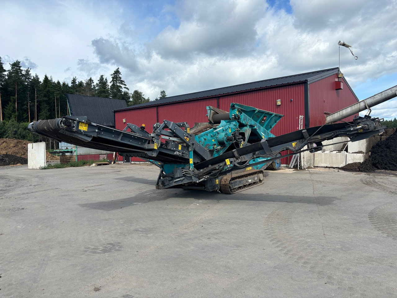 Powerscreen Warrior 600 - Drobilica: slika Powerscreen Warrior 600 - Drobilica Powerscreen Warrior 600 - Drobilica: slika Powerscreen Warrior 600 - Drobilica