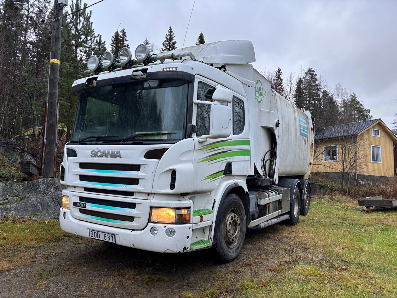 Scania P280 - Kamion za odvoz smeća: slika Scania P280 - Kamion za odvoz smeća Scania P280 - Kamion za odvoz smeća: slika Scania P280 - Kamion za odvoz smeća