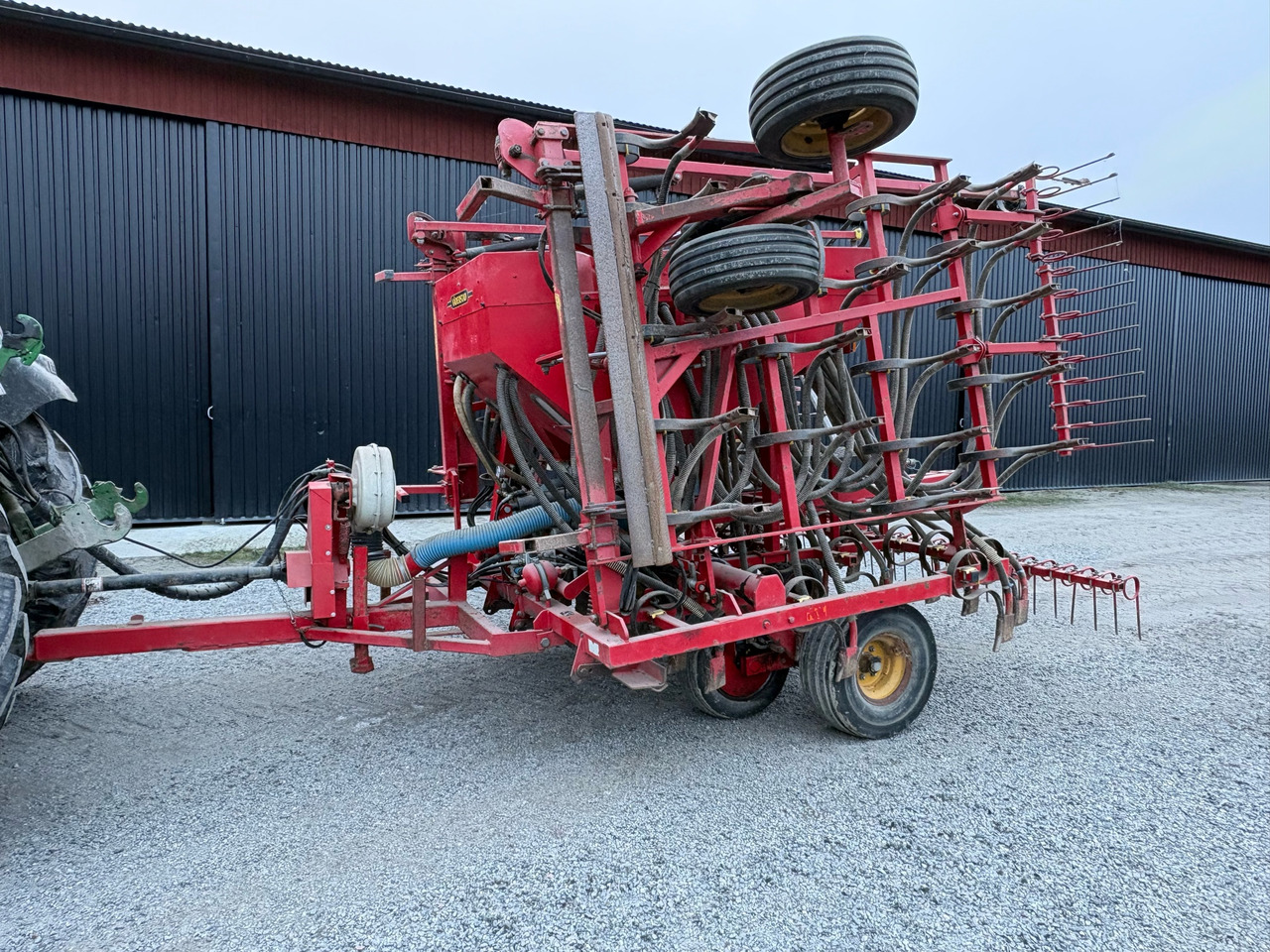 Väderstad Concorde 600 - Oprema za sijanje: slika Väderstad Concorde 600 - Oprema za sijanje Väderstad Concorde 600 - Oprema za sijanje: slika Väderstad Concorde 600 - Oprema za sijanje