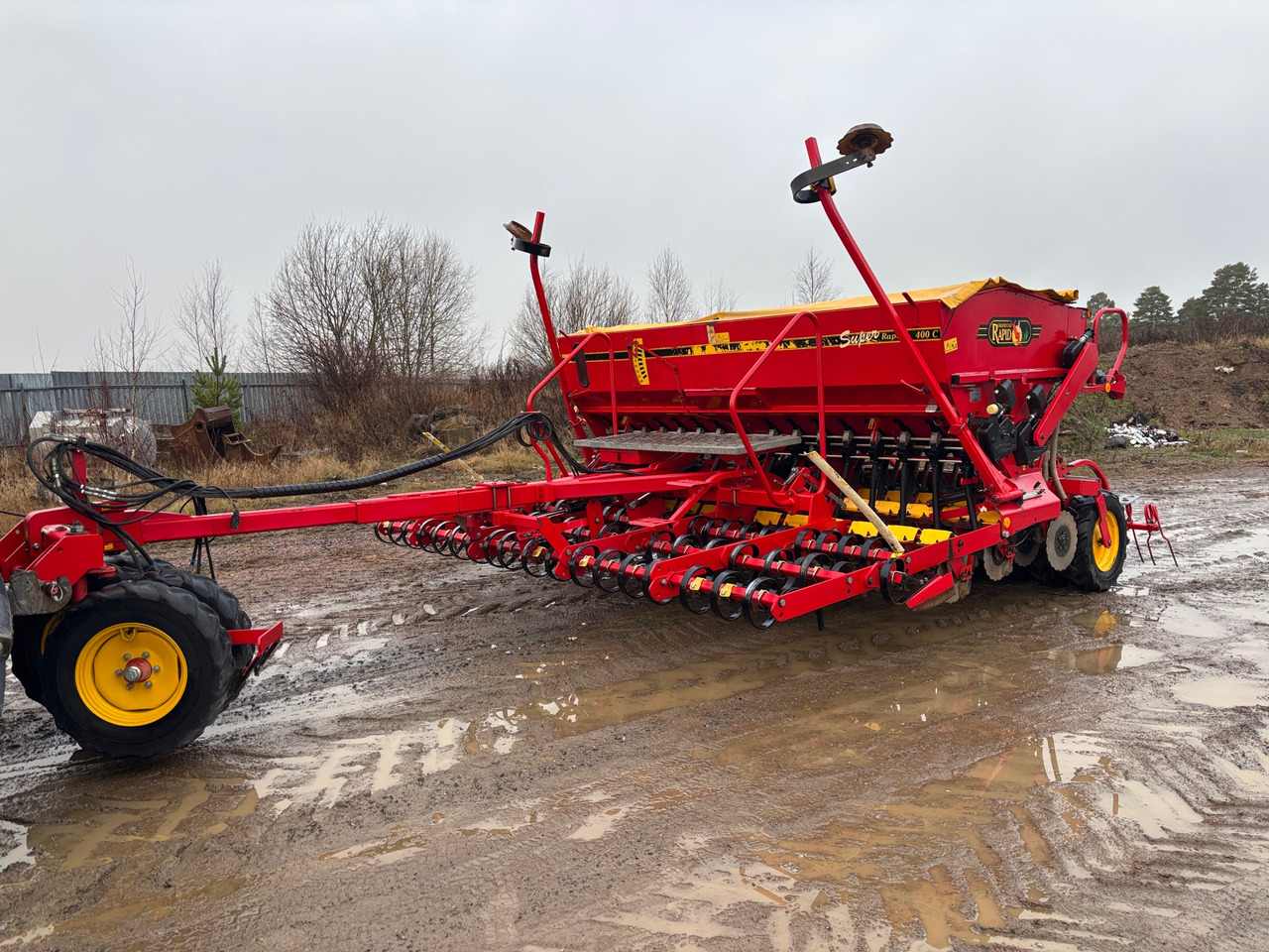 Väderstad Rapid 400C - Oprema za sijanje: slika Väderstad Rapid 400C - Oprema za sijanje Väderstad Rapid 400C - Oprema za sijanje: slika Väderstad Rapid 400C - Oprema za sijanje