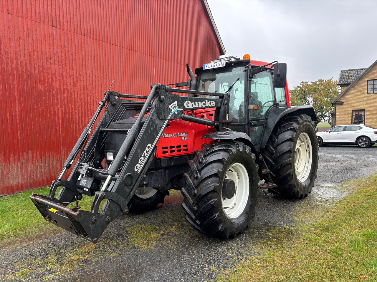 Valtra Valmet 8550 HiTech - Traktor: slika Valtra Valmet 8550 HiTech - Traktor Valtra Valmet 8550 HiTech - Traktor: slika Valtra Valmet 8550 HiTech - Traktor