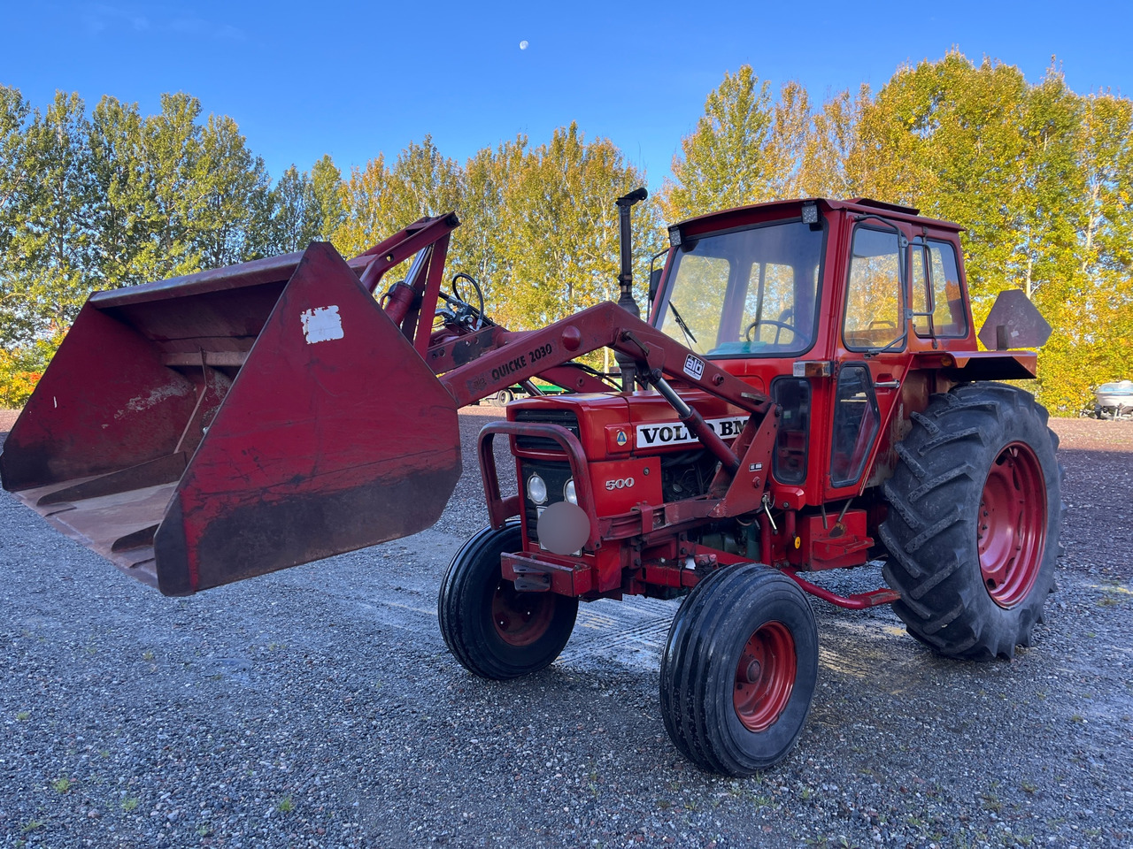 Volvo BM 500 med lastare - Traktor: slika Volvo BM 500 med lastare - Traktor Volvo BM 500 med lastare - Traktor: slika Volvo BM 500 med lastare - Traktor